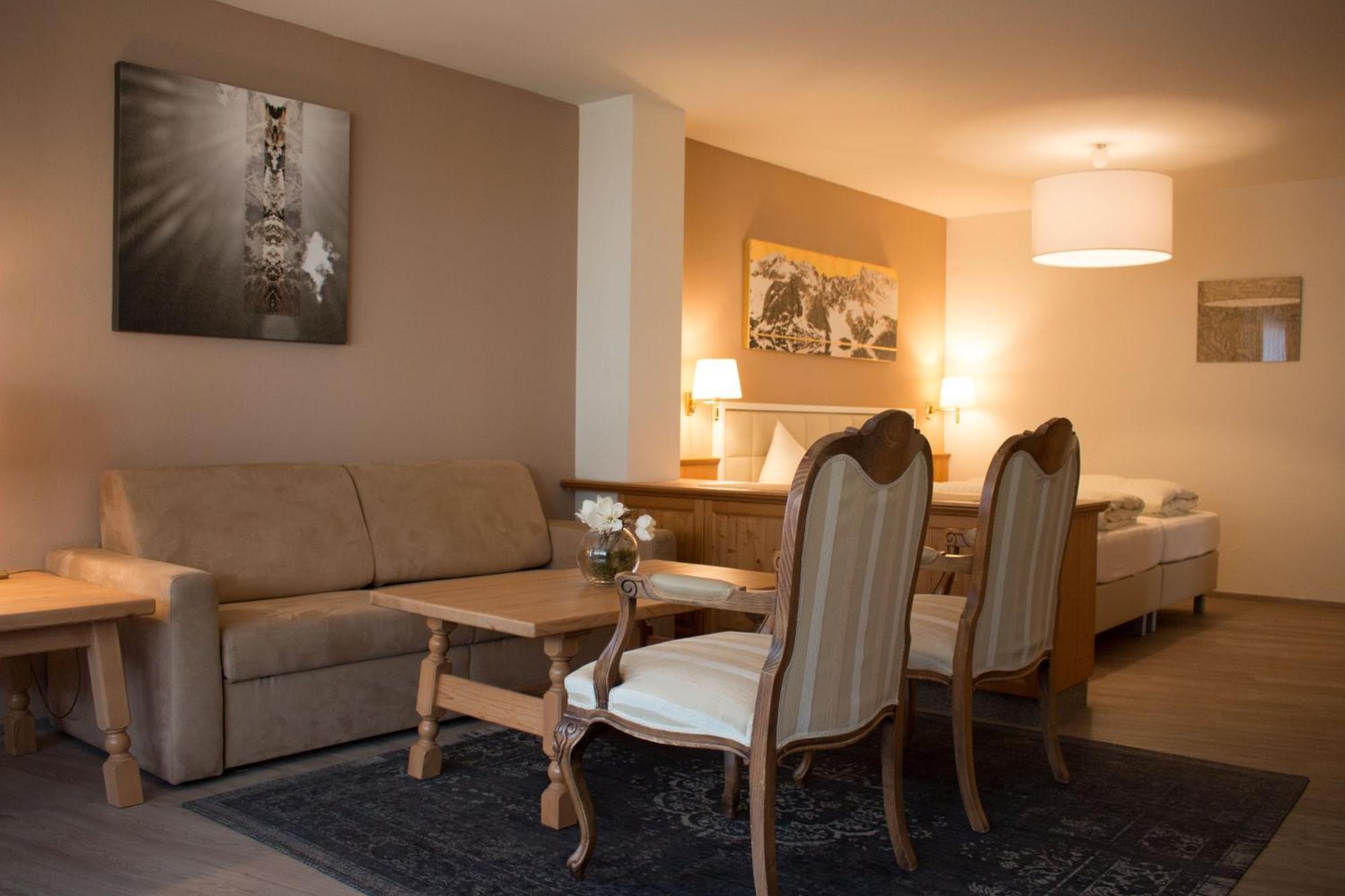 Hotel Munde 4*